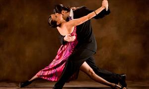 Tango y folclore a beneficio