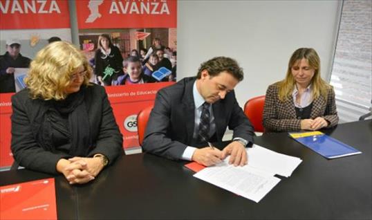 Gerdau y el Ministerio de Educación firmaron convenio en  Pérez