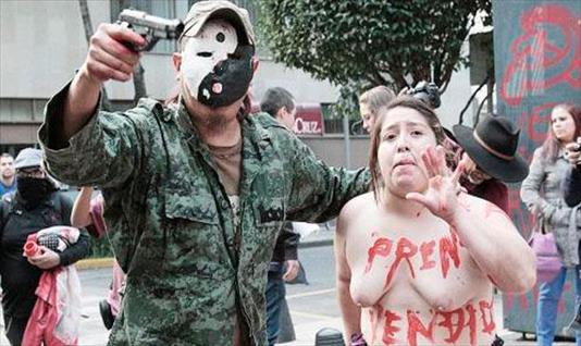 Peña Nieto defendió la libertad de manifestación y denunció a los violentos