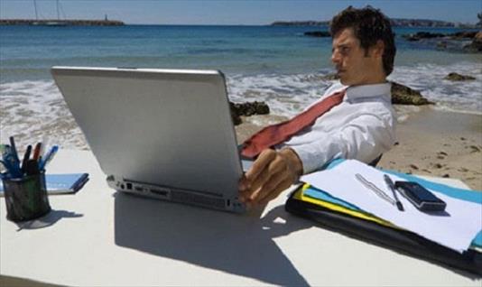Abierto por vacaciones: monitorear negocios desde la playa
