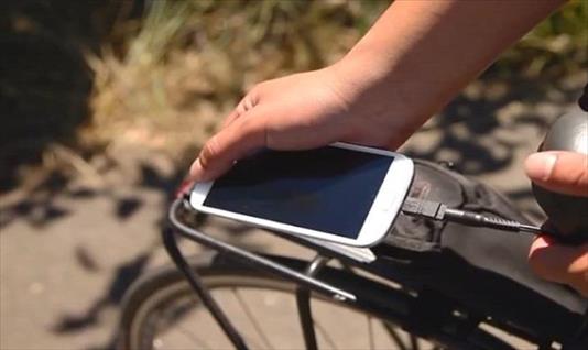 Se podrá cargar el celular mientras andamos en bicicleta