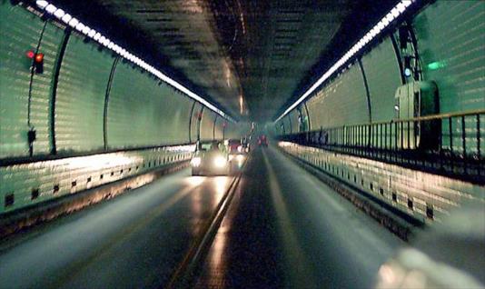 El túnel subfluvial cumple 45 años