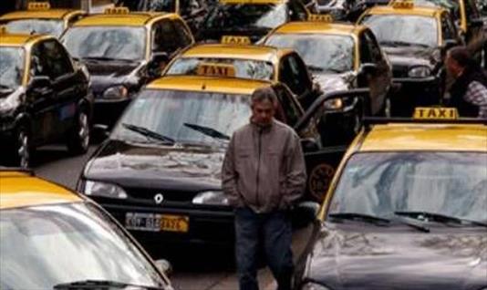 Chaumont "niega el problema de inseguridad" contra taxistas