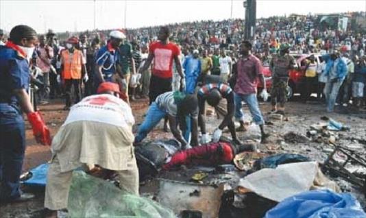 Nigeria: 19 muertos en un atentado suicida en una estación de autobuses