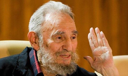 Fidel Castro no confía en Estados Unidos, pero apoya el proceso de pacificación