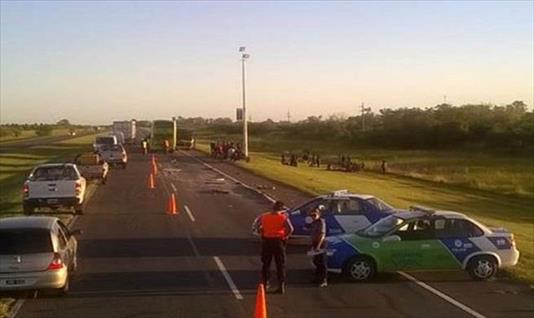 Seis heridos en un accidente en la autopista a Rosario 