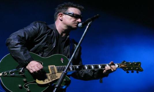 Bono: “No está claro si podré volver a tocar la guitarra de nuevo” 