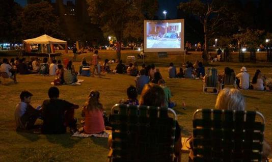 Cine nacional, gratuito y al aire libre en Rosario 